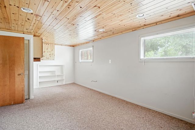 9222 N Mckinley Road, Montrose Twp, MI 48457