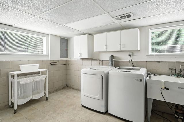 9222 N Mckinley Road, Montrose Twp, MI 48457