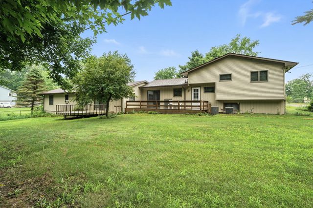 9222 N Mckinley Road, Montrose Twp, MI 48457