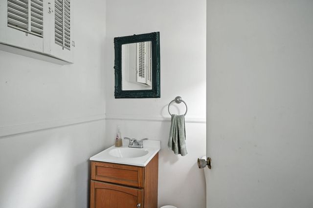 9222 N Mckinley Road, Montrose Twp, MI 48457