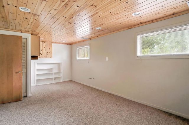 9222 N Mckinley Road, Montrose Twp, MI 48457