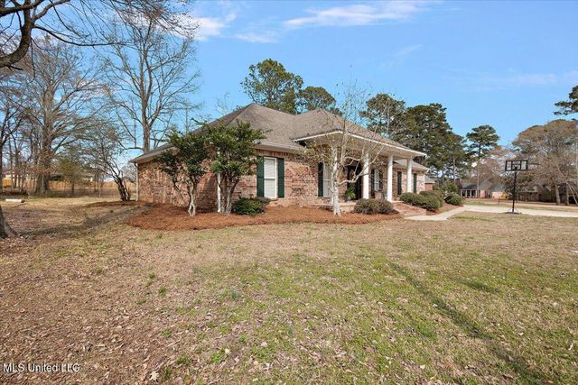 108 Beaver Bend, Canton, MS 39046