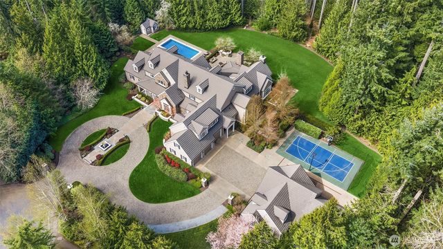 2045 250th Place NE, Sammamish, WA 98074