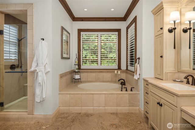 2045 250th Place NE, Sammamish, WA 98074