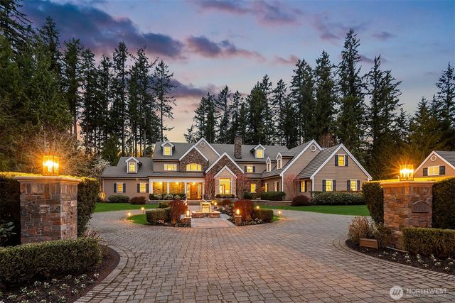 2045 250th Place NE, Sammamish, WA 98074