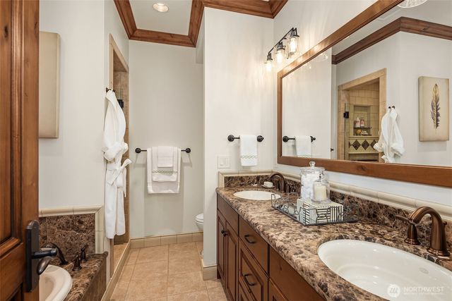 2045 250th Place NE, Sammamish, WA 98074