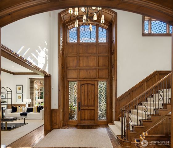 2045 250th Place NE, Sammamish, WA 98074