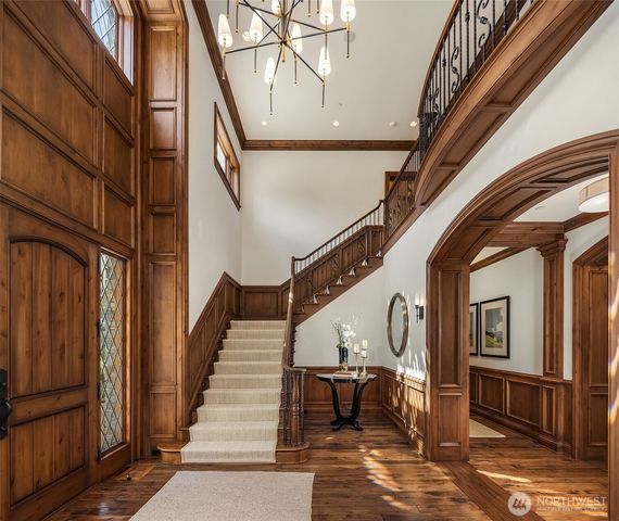 2045 250th Place NE, Sammamish, WA 98074