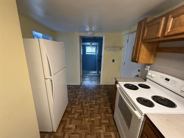 3064 Effie Place, Grand Rapids, MI 49505
