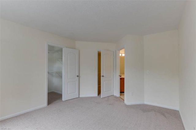 817 Oak Springs CT, Newport News, VA 23602