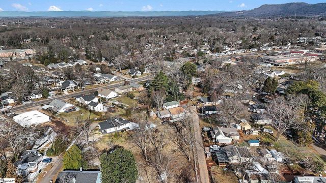 13 Glass Street, Greenville, SC 29609