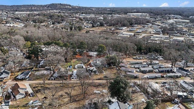 13 Glass Street, Greenville, SC 29609