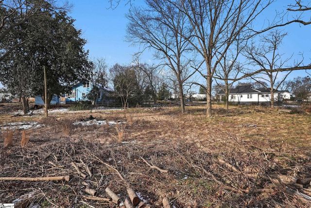 13 Glass Street, Greenville, SC 29609