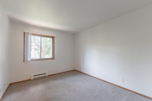 4042 S Pine AVENUE, Milwaukee, WI 53207