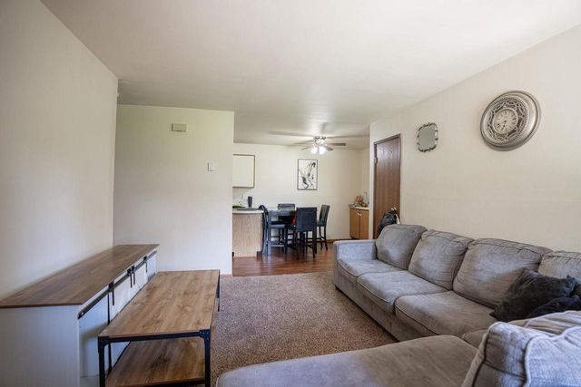 4042 S Pine AVENUE, Milwaukee, WI 53207