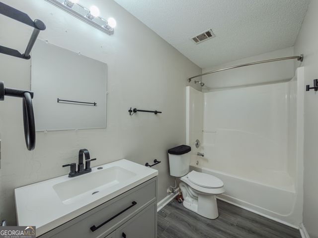 6196 Idlewood Circle, Lithonia, GA 30038