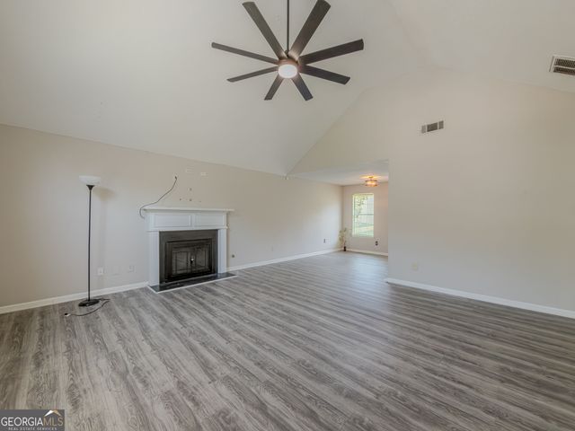 6196 Idlewood Circle, Lithonia, GA 30038
