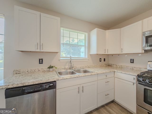 6196 Idlewood Circle, Lithonia, GA 30038