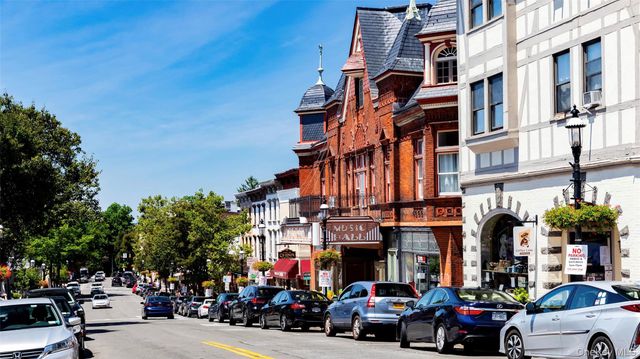 20 Benedict Avenue, Tarrytown, NY 10591