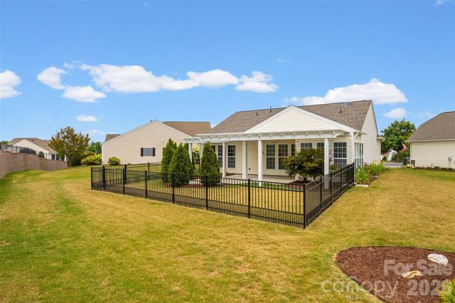 2027 Maned Goose Court, Fort Mill, SC 29707