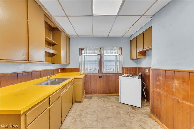 9617 Mount Auburn Avenue, Cleveland, OH 44104