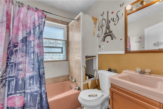 9617 Mount Auburn Avenue, Cleveland, OH 44104