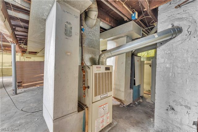 9617 Mount Auburn Avenue, Cleveland, OH 44104