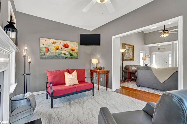 132 Fledgling Way, Easley, SC 29642