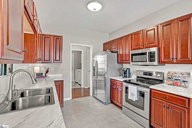 132 Fledgling Way, Easley, SC 29642