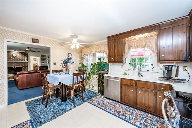 4212 Brixton Rd, Chesterfield, VA 23832