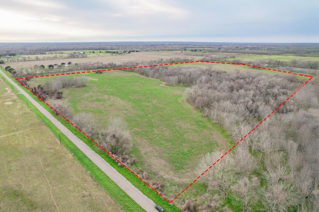 000 Garrett Road, Brookshire, TX 77423