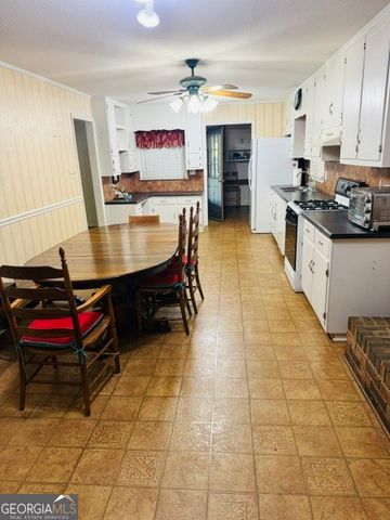 764 Jones Mathews Road, Hull, GA 30646