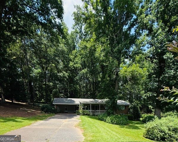 764 Jones Mathews Road, Hull, GA 30646