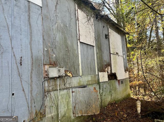 3825 Shane Court, Ellenwood, GA 30294