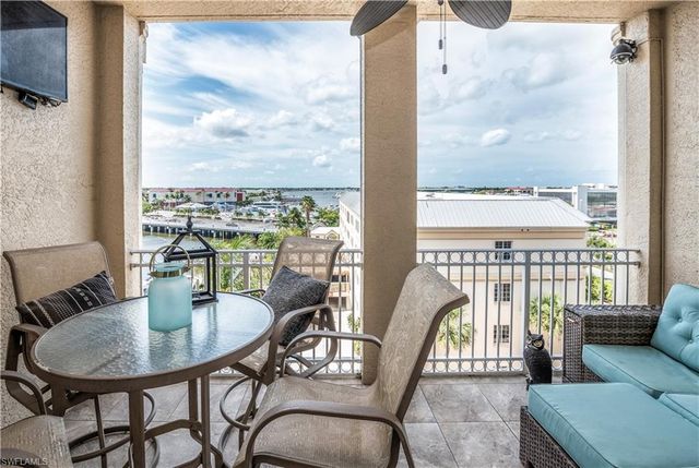 450 Bayfront PL 4508, Naples, FL 34102