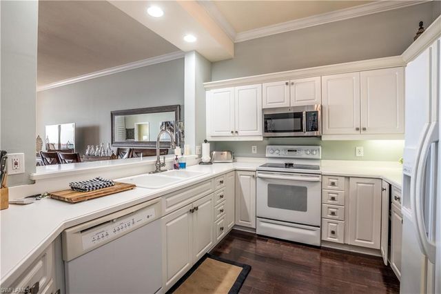 450 Bayfront PL 4508, Naples, FL 34102