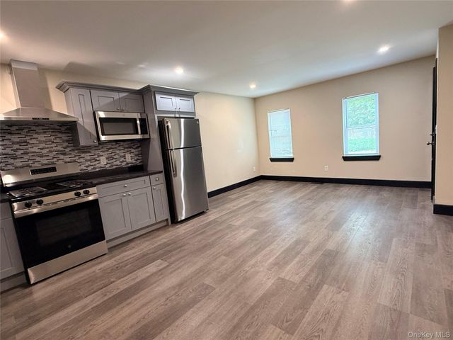 268 Carpenter Avenue 1, Newburgh, NY 12550