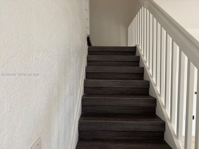 650 NW 170th Ter 650, Pembroke Pines, FL 33028