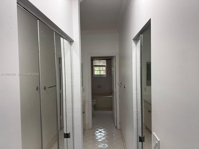 650 NW 170th Ter 650, Pembroke Pines, FL 33028