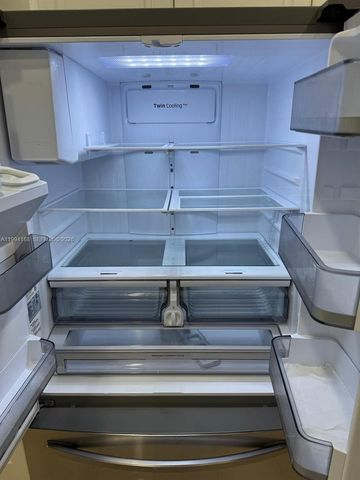 650 NW 170th Ter 650, Pembroke Pines, FL 33028