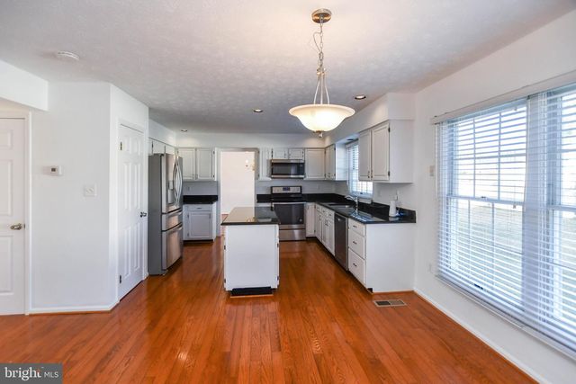 13208 KEVERTON DR, Upper Marlboro, MD 20774