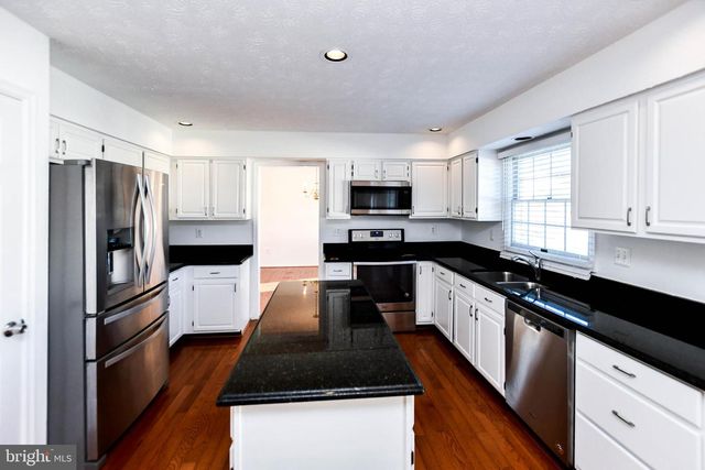 13208 KEVERTON DR, Upper Marlboro, MD 20774