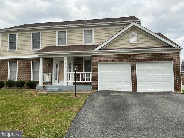 13208 KEVERTON DR, Upper Marlboro, MD 20774
