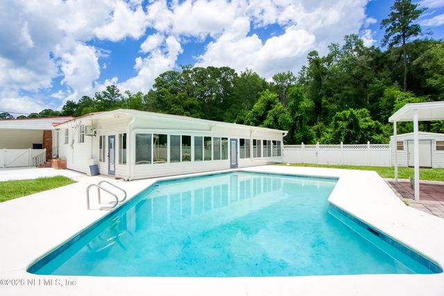 258 MACHELLE Drive, Jacksonville, FL 32220