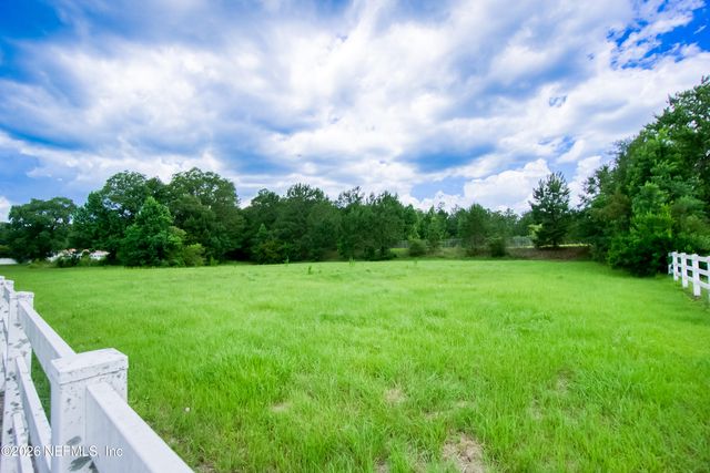 258 MACHELLE Drive, Jacksonville, FL 32220