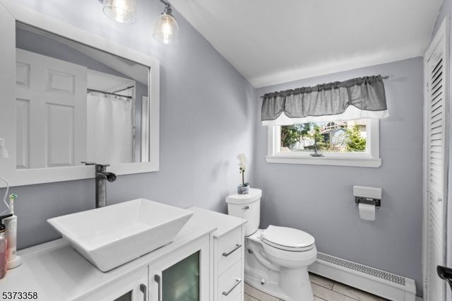 12 Kingston Rd, Wayne Twp., NJ 07470