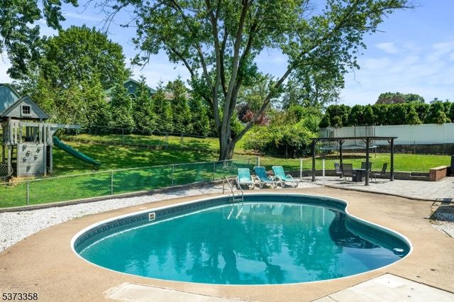 12 Kingston Rd, Wayne Twp., NJ 07470