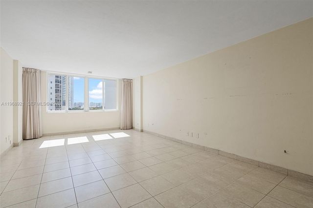 19201 Collins Ave 603, Sunny Isles Beach, FL 33160