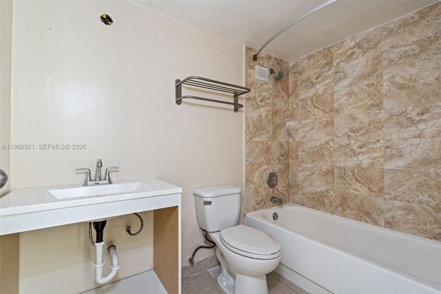 19201 Collins Ave 603, Sunny Isles Beach, FL 33160