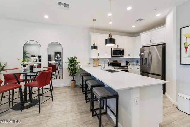 778 S OLYMPIC Drive, Gilbert, AZ 85296